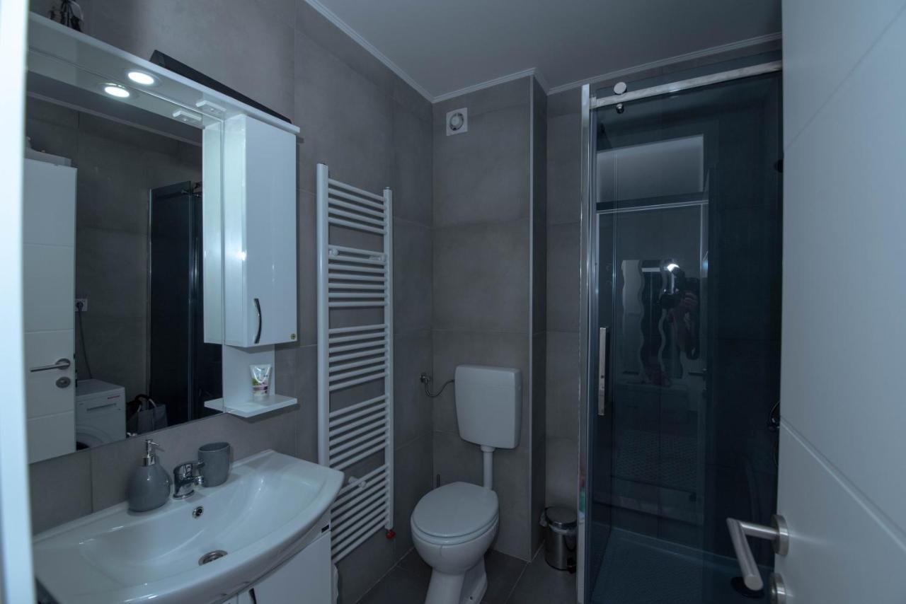 Athena Apartman Lukavica Εξωτερικό φωτογραφία