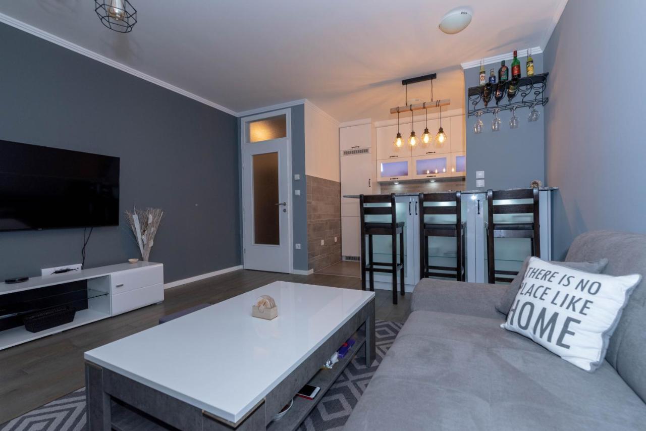 Athena Apartman Lukavica Εξωτερικό φωτογραφία