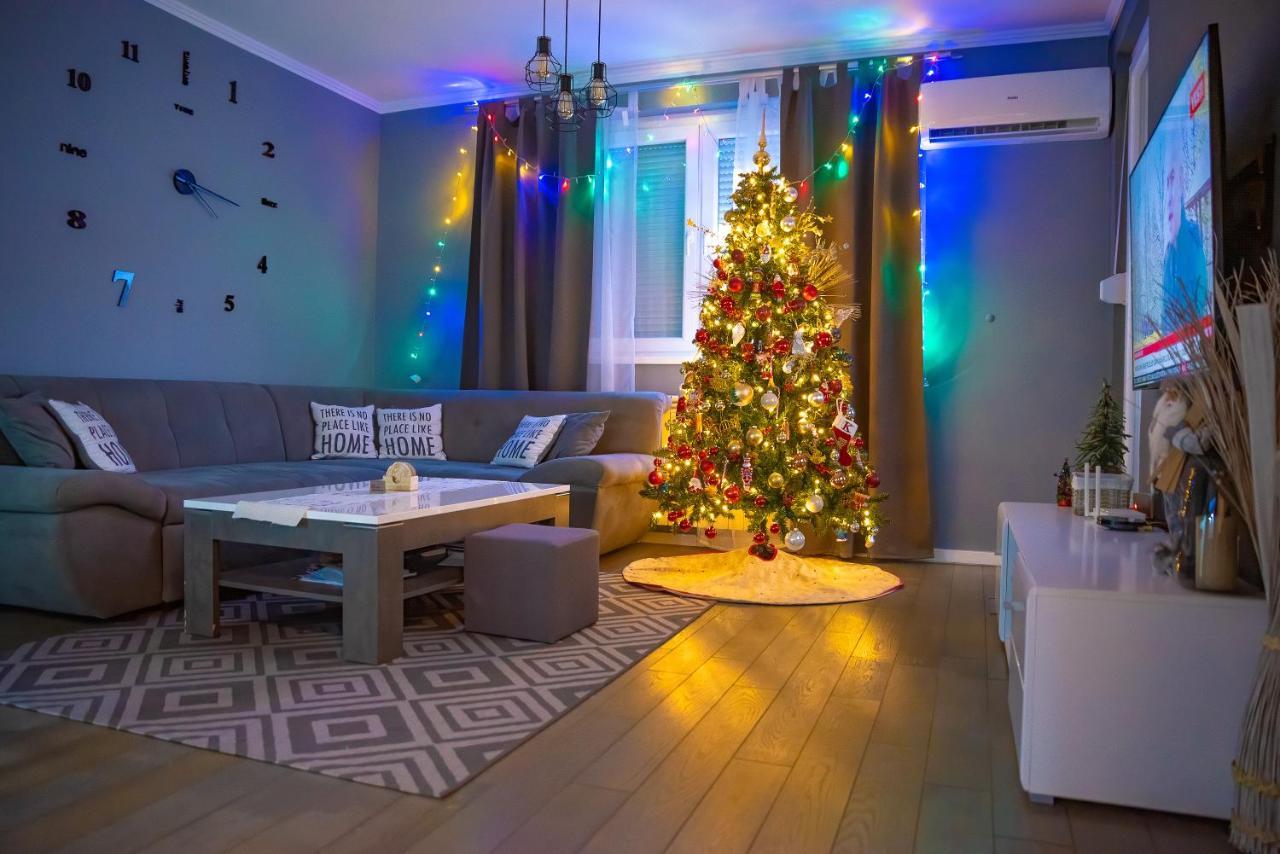 Athena Apartman Lukavica Εξωτερικό φωτογραφία